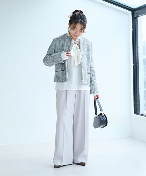 le.coeur blanc（ルクールブラン）の「フルダルタックストレートパンツ（その他パンツ・レディース・ネイビー/グレイッシュベージュ・38）」の20枚目の写真