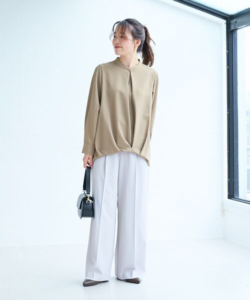 le.coeur blanc（ルクールブラン）の「フルダルタックストレートパンツ（その他パンツ・レディース・ネイビー/グレイッシュベージュ・38）」の14枚目の写真