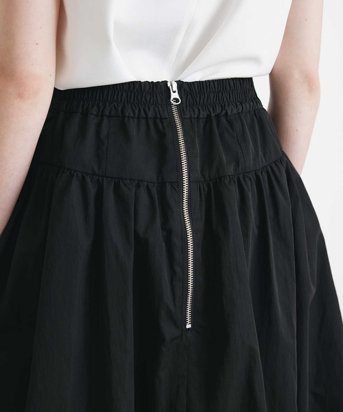 PICCIN PERLA(ピッチンペルラ)の「バックジップバルーンスカート(スカート・レディース・ブラック・M)」の15枚目の写真
