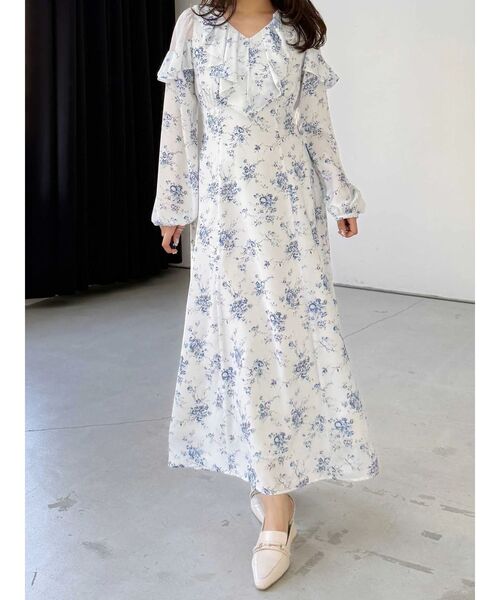 MERCURYDUO（マーキュリーデュオ）の「ラッフルカラーパターンワンピース（ワンピース・レディース・アイボリー/ライトブルー/その他1・SMALL/MEDIUM）」の2枚目の写真