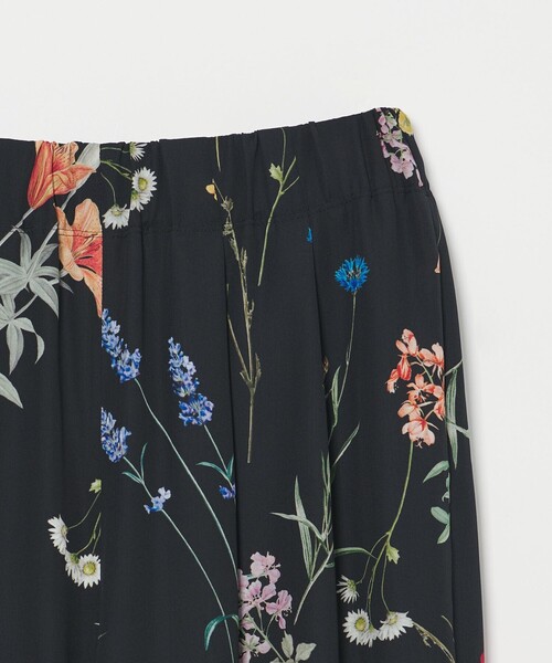 EMMEL REFINES（エメルリファインズ）の「＜EMMEL REFINES＞EM フラワープリント イージーパンツ（その他パンツ・レディース・ブラック/クリーム・M/S）」の18枚目の写真