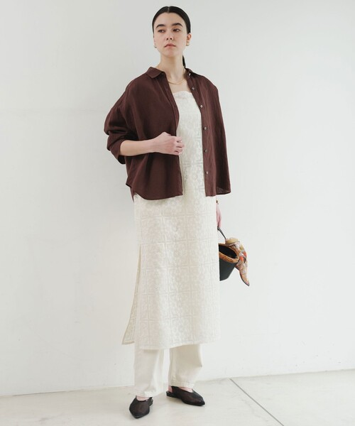 green label relaxing（グリーンレーベルリラクシング）の「【結論シリーズ】リネンバランスシャツ［size SHORTあり］（シャツ/ブラウス・レディース・ナチュラル/ライトブルー/ライトピンク/ブラウン/ライム/ダークグレー/その他1・FREE/SHORT）」の15枚目の写真