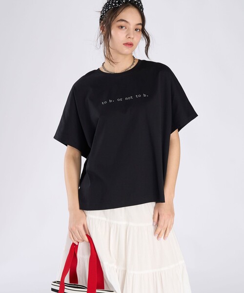 To b. by agnes b.（トゥービーバイアニエスベー）の「To b. by agnes b. × NEEDBY heritage TO B. OR NOT TO B. BIG TS（Tシャツ/カットソー・レディース・ブラック・FREE）」の3枚目の写真