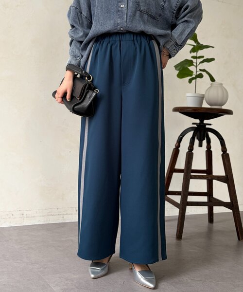 Chez toi（シェトワ）の「リブラインストレッチストレートパンツ（その他パンツ・レディース・ライトグレー/ネイビー/チャコールグレー・FREE）」の9枚目の写真