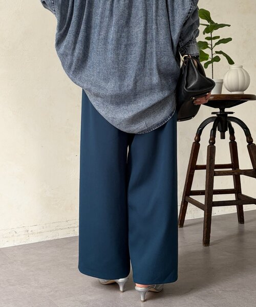 Chez toi（シェトワ）の「リブラインストレッチストレートパンツ（その他パンツ・レディース・ライトグレー/ネイビー/チャコールグレー・FREE）」の11枚目の写真