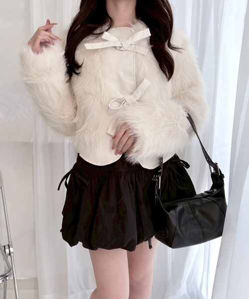 etta(エタ)の「ダブルリボンデザインファーショートジャケット(その他アウター・レディース・ホワイト・SMALL/MEDIUM/LARGE)」の7枚目の写真