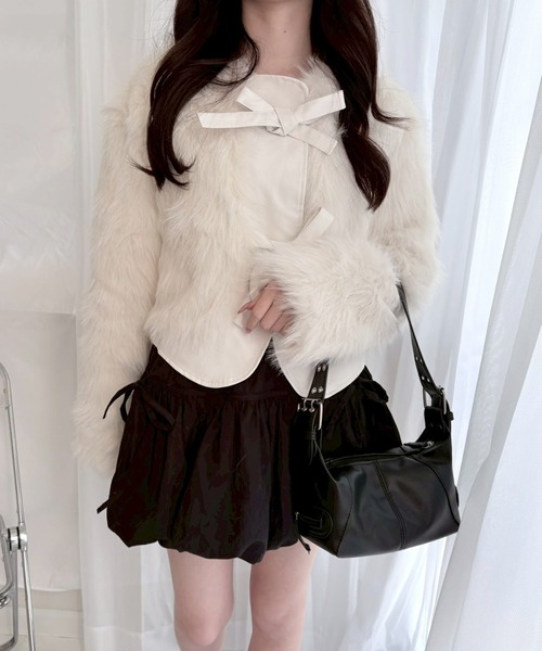 etta(エタ)の「ダブルリボンデザインファーショートジャケット(その他アウター・レディース・ホワイト・SMALL/MEDIUM/LARGE)」の10枚目の写真