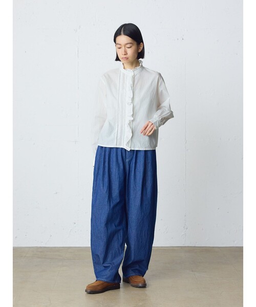 MidiUmi(ミディウミ)の「MidiUmi フロントフリルレースシャツ(シャツ/ブラウス・レディース・ブラック/オフホワイト・FREE)」の11枚目の写真