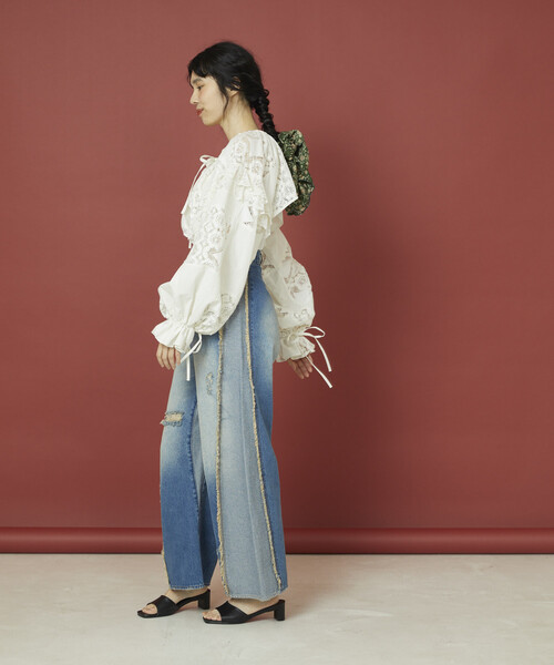 Freada(フリーダ)の「Freada/フリーダ 配色カーブデニム(デニムパンツ・レディース・ブラック/ブルー・MEDIUM/SMALL)」の13枚目の写真