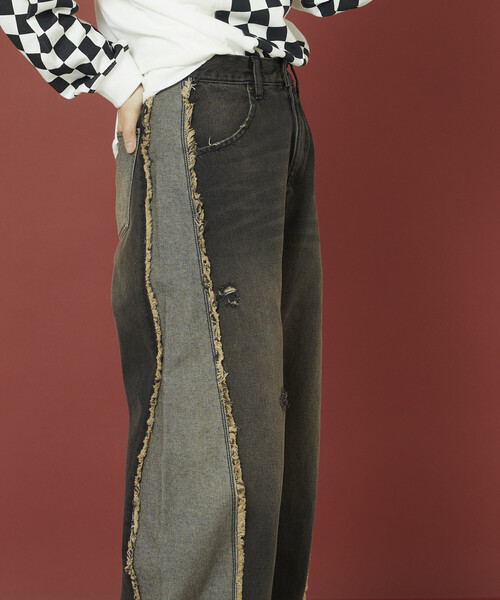 Freada（フリーダ）の「Freada/フリーダ 配色カーブデニム（デニムパンツ・レディース・ブラック/ブルー・MEDIUM/SMALL）」の11枚目の写真