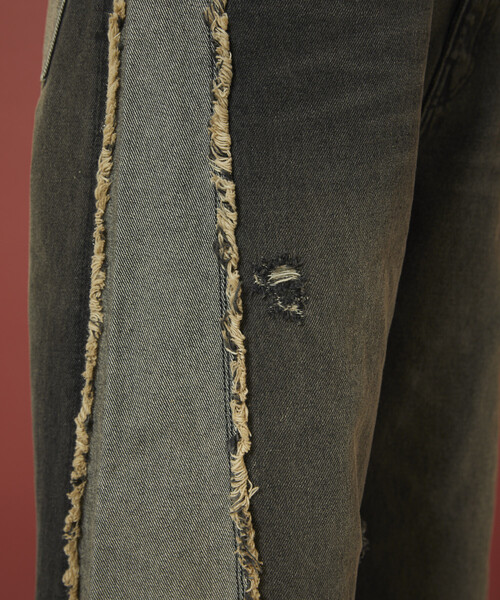 Freada（フリーダ）の「Freada/フリーダ 配色カーブデニム（デニムパンツ・レディース・ブラック/ブルー・MEDIUM/SMALL）」の13枚目の写真