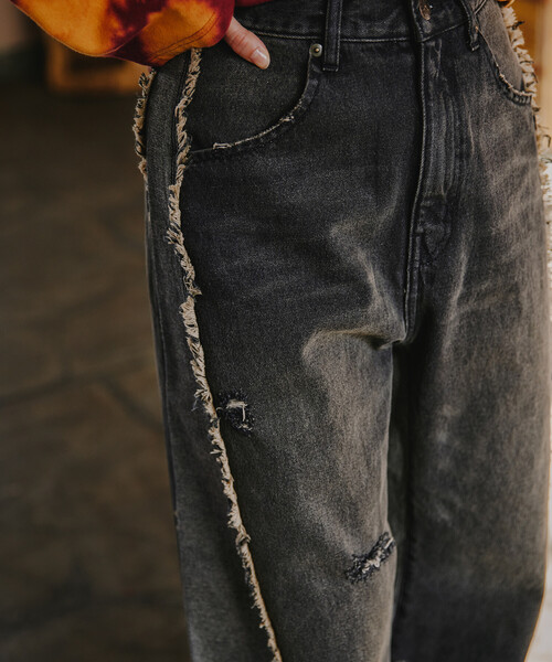 Freada（フリーダ）の「Freada/フリーダ 配色カーブデニム（デニムパンツ・レディース・ブラック/ブルー・MEDIUM/SMALL）」の18枚目の写真