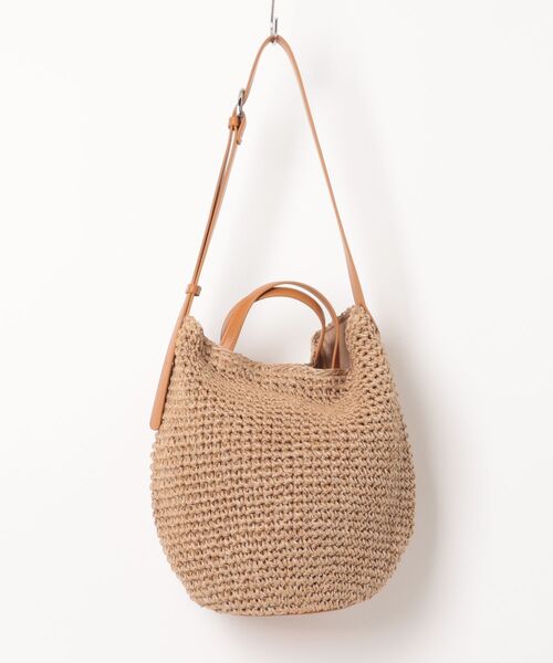 cache cache（カシュ カシュ）の「カシュカシュ cachecache / 丸底バケットクロッシュ2wayトート カゴバッグ（かごバッグ・レディース・キャメル/ベージュ系その他/ブラック・FREE）」の3枚目の写真