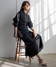 VitaFelice（ヴィータフェリーチェ）の「カットジャガードフラワーシアーシャツ 春服（シャツ/ブラウス）」