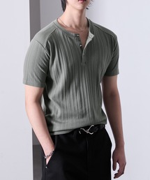 Loose/ルース（ルース）の「スリムフィットショートヘンリーネックTシャツ（Tシャツ/カットソー）」
