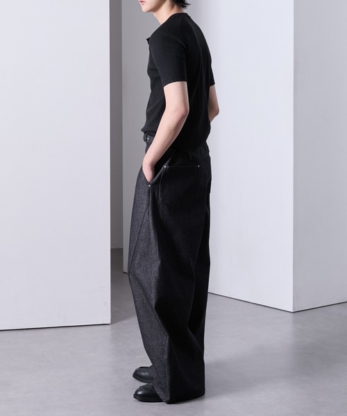 Loose/ルース(ルース)の「スリムフィットショートヘンリーネックTシャツ(Tシャツ/カットソー・メンズ・カーキ/ブラック/オフホワイト・S/L/M)」の18枚目の写真