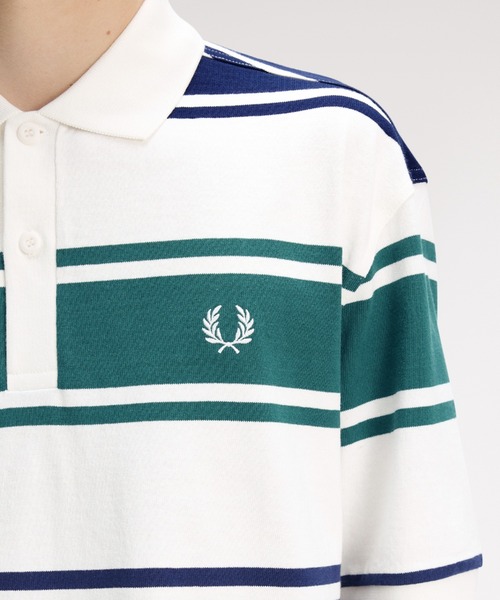 FRED PERRY(フレッドペリー)の「Relaxed Striped Polo Shirt/リラックスストライプポロシャツ(ポロシャツ・メンズ・ホワイト・L/M/S)」の4枚目の写真