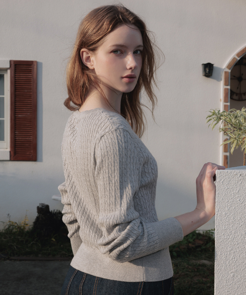 DEHEVE（デヘヴェ）の「Frill Cable Knit Cardigan [Gray]（カーディガン/ボレロ・レディース・アッシュグレー・FREE）」の5枚目の写真