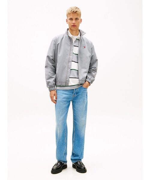 tommy jeans(トミー ジーンズ)の「ジェイミーリラックスストレートジーンズ(デニムパンツ・メンズ・インディゴブルー・32inch/30inch/34inch/28inch)」の2枚目の写真