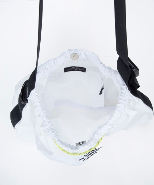 TIMELESS COMFORT（タイムレスコンフォート）の「SOLEIL（ソレイユ）フリーフローショルダーバッグ（ショルダーバッグ・レディース・ブラック/ブルーグレー/ホワイト/ラベンダー・ONE SIZE）」の12枚目の写真