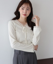 レディースのTシャツ/カットソー（ホワイト/白色系・Vネック