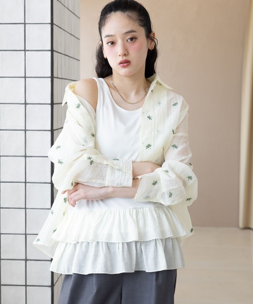 RAGEBLUE(レイジブルー)の「フリルレイヤードタンク(タンクトップ・レディース・ホワイト/グレー・FREE)」の4枚目の写真