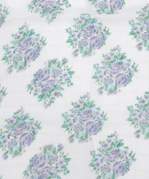 axes femme（アクシーズファム）の「ブーケ柄プリントストール（マフラー・レディース・オレンジ/ブルー・FREE）」の8枚目の写真