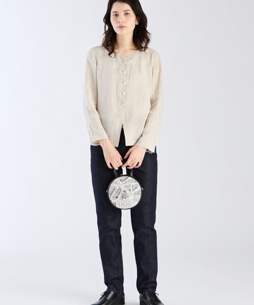agnes b.(アニエスベー)の「リネン 長袖 シャツジャケット(シャツ/ブラウス・レディース・ベージュ・38/36)」の5枚目の写真