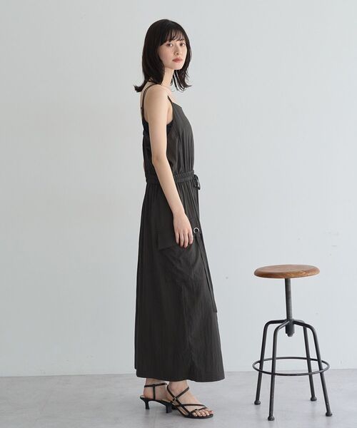 Editt by YECCA VECCA(エディットバイイェッカヴェッカ)の「【適ON】COOLカーゴキャミワンピース(ワンピース・レディース・ブルーグリーン/グレイッシュベージュ/チャコールグレー・FREE)」の14枚目の写真