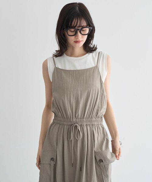 Editt by YECCA VECCA(エディットバイイェッカヴェッカ)の「【適ON】COOLカーゴキャミワンピース(ワンピース・レディース・ブルーグリーン/グレイッシュベージュ/チャコールグレー・FREE)」の10枚目の写真
