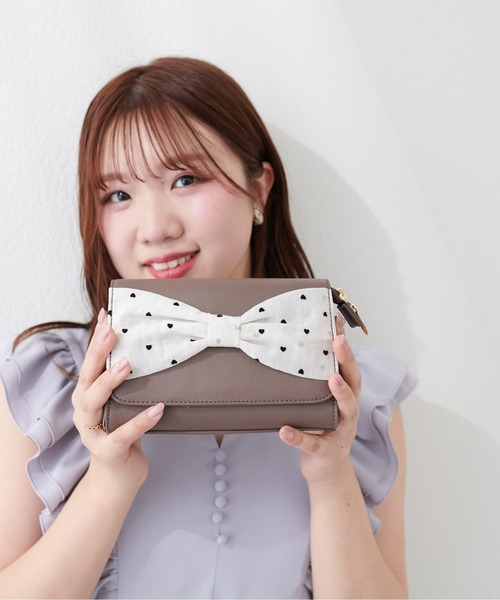 natural couture（ナチュラルクチュール）の「〈canami〉2WAYリボンバッグ（クラッチバッグ・レディース・ライトベージュ/ブラウン/ピンク・FREE）」の7枚目の写真