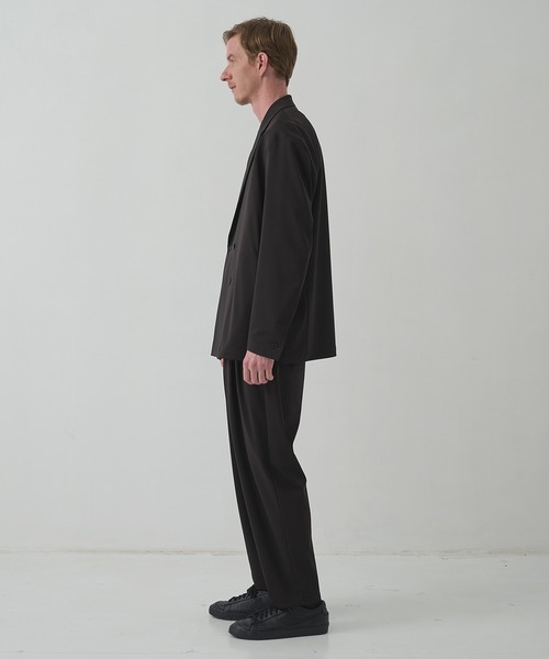 THE TOKYO(ザトウキョウ)の「【THE TOKYO/ザトウキョウ】Light Matte Stretch Jersey Wide Tapered Pants(スラックス・メンズ・ダークブラウン/ブラック・48/46/44)」の9枚目の写真