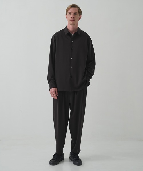 THE TOKYO(ザトウキョウ)の「【THE TOKYO/ザトウキョウ】Light Matte Stretch Jersey Wide Tapered Pants(スラックス・メンズ・ダークブラウン/ブラック・48/46/44)」の4枚目の写真