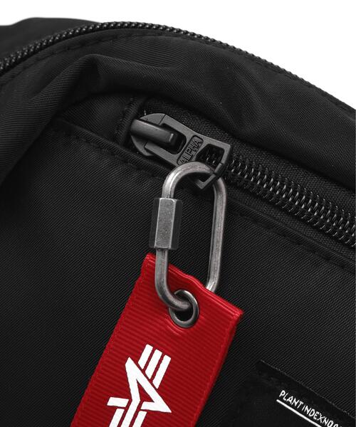 Alpha Industries（アルファインダストリーズ）の「Alpha Industries/アルファインダストリーズ/CREW WAIST BAG/クルー ウェスト バッグ（ボディバッグ/ウエストポーチ・メンズ・ブラック・F）」の9枚目の写真