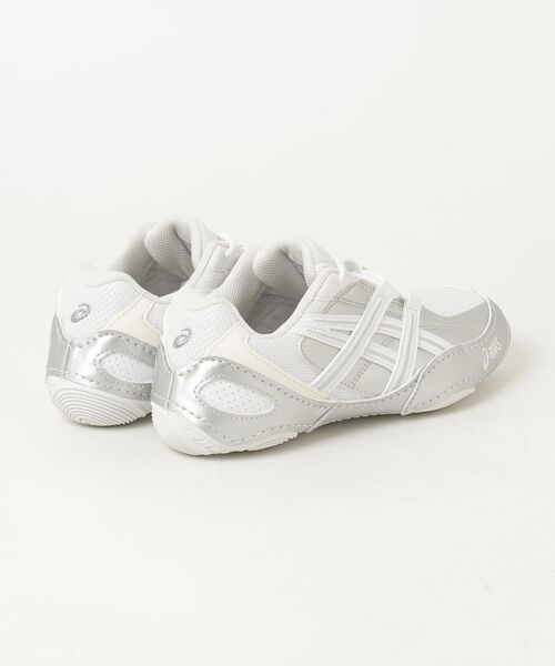 ASICS(アシックス)の「HYPERSYNC / ハイパーシンク(スニーカー・レディース・ホワイト×シルバー・29.5/23/23.5/25/29/27/25.5/27.5/28/26/28.5/24.5/24/26.5)」の11枚目の写真