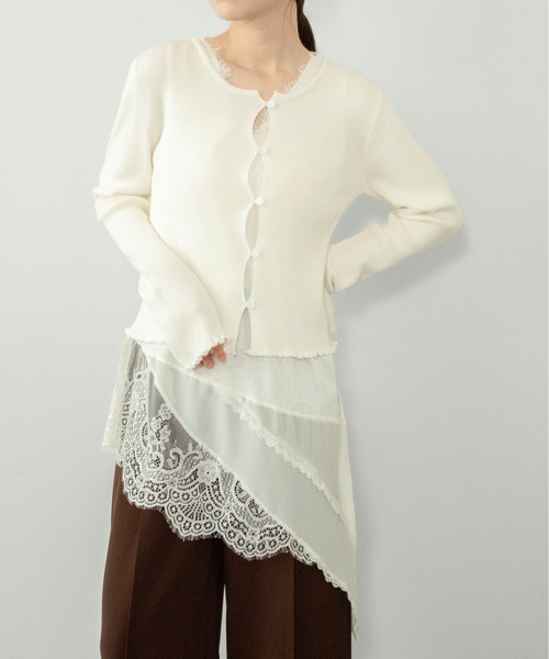 on:nue（オンニュ）の「【on:nue】[着用動画あり！] ヘムレースノースリーブトップス（Tシャツ/カットソー・レディース・ブラック/アイボリー・FREE）」の16枚目の写真