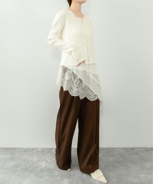 on:nue（オンニュ）の「【on:nue】[着用動画あり！] ヘムレースノースリーブトップス（Tシャツ/カットソー・レディース・ブラック/アイボリー・FREE）」の20枚目の写真