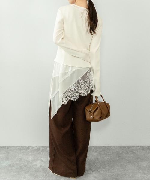 on:nue（オンニュ）の「【on:nue】[着用動画あり！] ヘムレースノースリーブトップス（Tシャツ/カットソー・レディース・ブラック/アイボリー・FREE）」の22枚目の写真