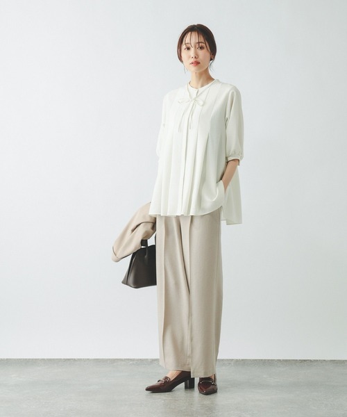 GLOBAL WORK（グローバルワーク）の「キレイつづくリボンタイブラウス/636618（シャツ/ブラウス・レディース・ブルー系その他/グレー系その他7/オフホワイト・LARGE/MEDIUM）」の5枚目の写真