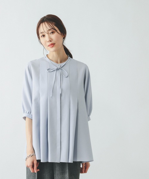 GLOBAL WORK（グローバルワーク）の「キレイつづくリボンタイブラウス/636618（シャツ/ブラウス・レディース・ブルー系その他/グレー系その他7/オフホワイト・LARGE/MEDIUM）」の14枚目の写真