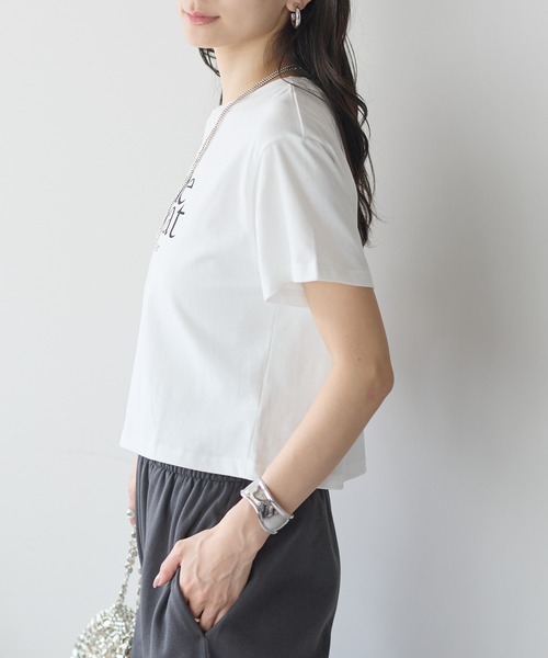 each(イーチ)の「クロップドロゴTシャツ(Tシャツ/カットソー・レディース・グレー/ホワイト・FREE)」の4枚目の写真