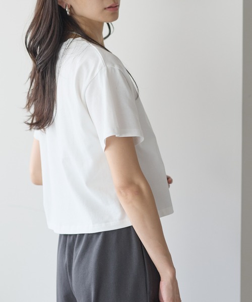 each(イーチ)の「クロップドロゴTシャツ(Tシャツ/カットソー・レディース・グレー/ホワイト・FREE)」の7枚目の写真