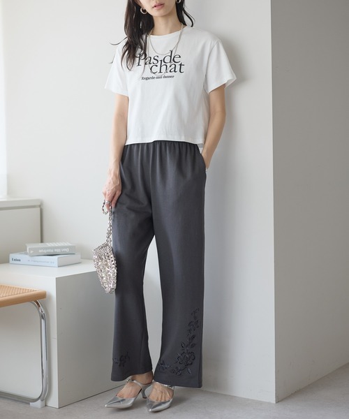 each(イーチ)の「クロップドロゴTシャツ(Tシャツ/カットソー・レディース・グレー/ホワイト・FREE)」の8枚目の写真
