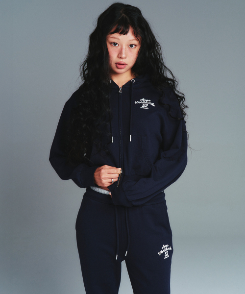 AMESWORLDWIDE(アメスワールドワイド)の「CLASSIC SLIM BOOT CUT SWEAT PANTS NAVY(スウェットパンツ・レディース・その他・SMALL/MEDIUM)」の8枚目の写真