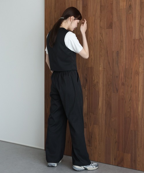 J by blue(ジェイバイブルー)の「ショートベスト×ワイドパンツ セットアップ(セットアップ・レディース・グレー/ブラック・MEDIUM)」の22枚目の写真