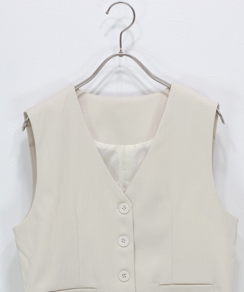 J by blue(ジェイバイブルー)の「ショートベスト×ワイドパンツ セットアップ(セットアップ・レディース・グレー/ブラック・MEDIUM)」の3枚目の写真