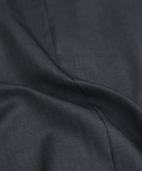 J by blue(ジェイバイブルー)の「ショートベスト×ワイドパンツ セットアップ(セットアップ・レディース・グレー/ブラック・MEDIUM)」の10枚目の写真