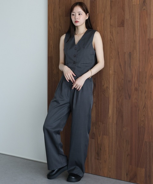 J by blue(ジェイバイブルー)の「ショートベスト×ワイドパンツ セットアップ(セットアップ・レディース・グレー/ブラック・MEDIUM)」の12枚目の写真