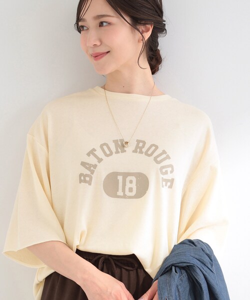 SHOO・LA・RUE(シューラルー)の「【洗濯機可/S-LL/選べる6柄】切りっぱなしお袖がこなれカジュアル 5分袖シアーTシャツ(Tシャツ/カットソー・レディース・ライトグレー系2/ホワイト系4/ピンク系2/サックスブルー系2/チャコール/ホワイト系3・04/03/02/01)」の2枚目の写真