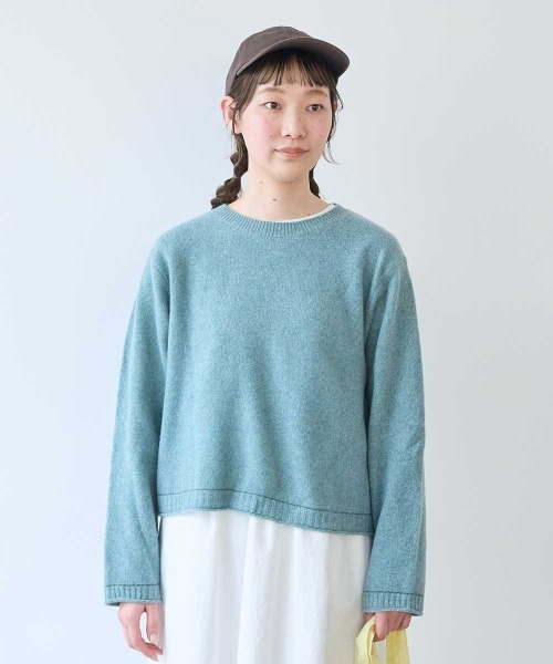 bulle de savon(ビュルデサボン)の「ジーロンラム クループルオーバー(ニット/セーター・レディース・ダークブラウン/サックスブルー/ピンク・FREE)」の2枚目の写真